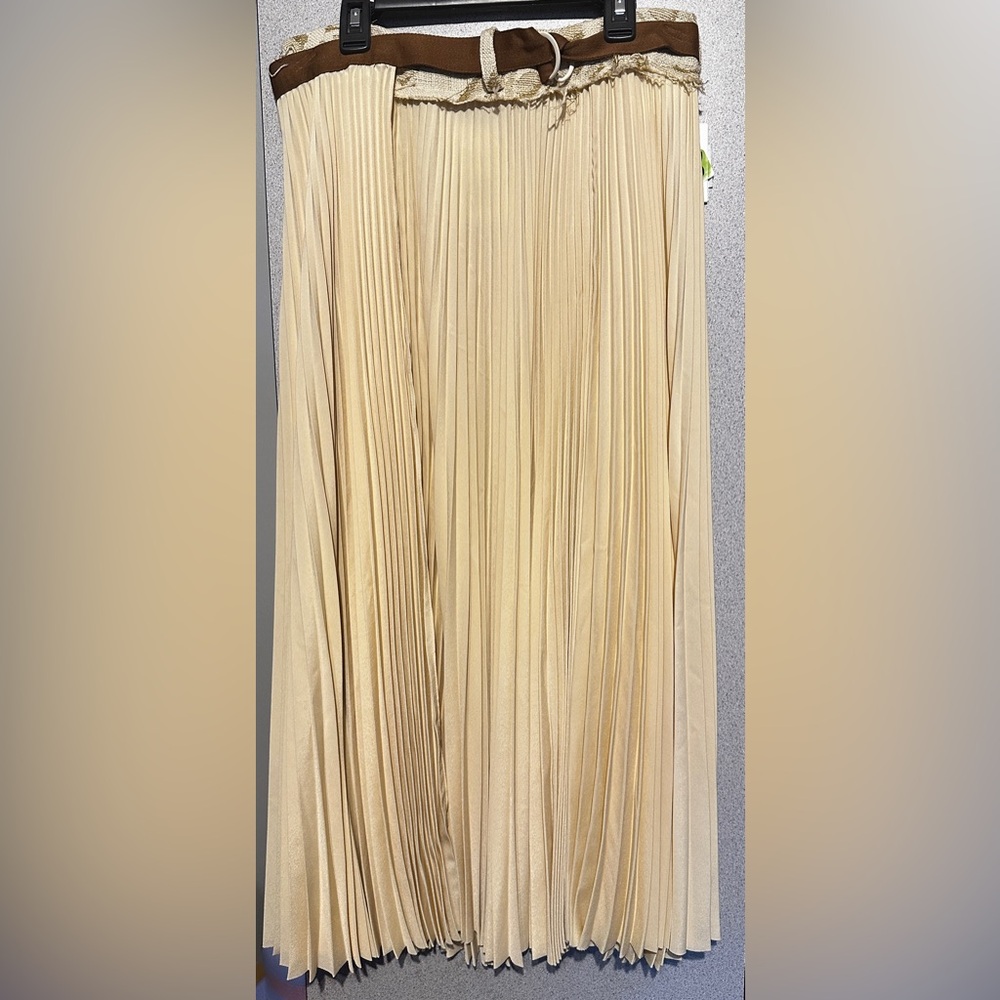 ALYSI-Elegant Beige Pleated Skirt
